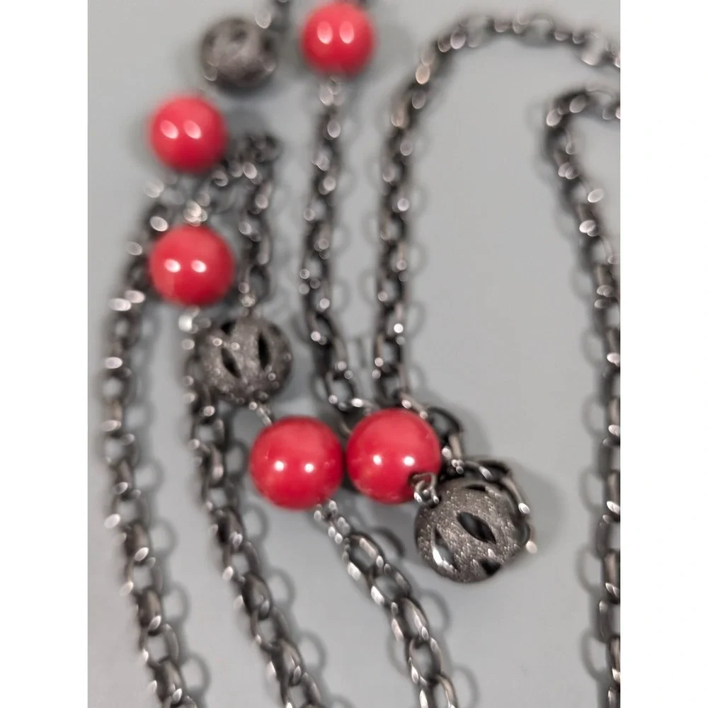 Gunmetal Filigree Ball Pink Bead Layering Necklace Goth Boho Y2K‎ 42 inch